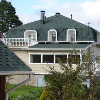 Κεραμοσκεπή με σοφίτα