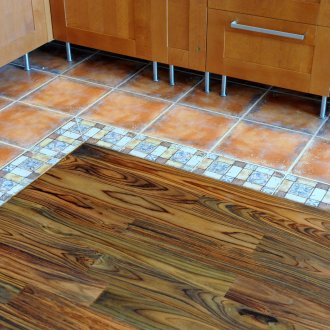 Σύνθετο πάτωμα με παρκέ κομμάτι