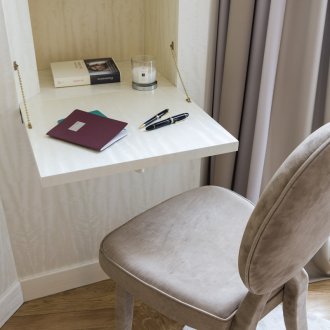 Πτυσσόμενο μικρό τραπέζι