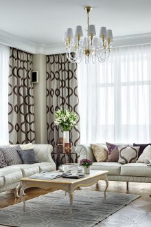 Σκαλισμένα πόδια επίπλων