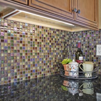 Μωσαϊκό μούχλας στην κουζίνα