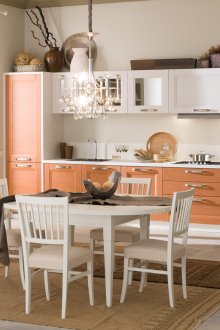 Ευρύχωρη κουζίνα τύπου vintage