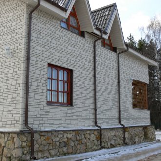 Πάνελ πρόσοψης από οπλισμένο σκυρόδεμα