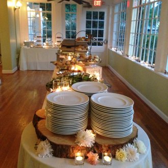 Διακόσμηση του μπουφέ με κεριά