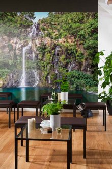 3d ταπετσαρία με μια εικόνα ενός μεγάλου καταρράκτη