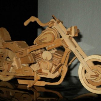 Ξύλινη μοτοσικλέτα