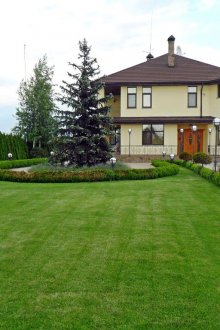 Μινιμαλιστικός σχεδιασμός αυλής