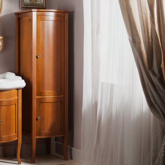 Ξύλινη ντουλάπα