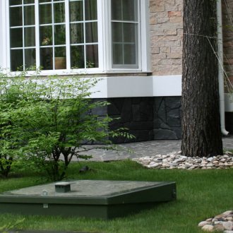 Παροχή νερού και σηπτική δεξαμενή για θερινή κατοικία