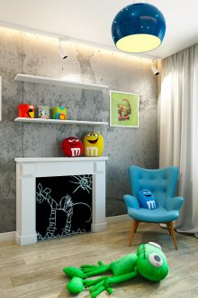 Δωμάτιο σε σοφίτα με πολύχρωμα στοιχεία