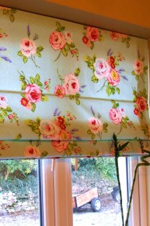 Ρωμαϊκές κουρτίνες για την κουζίνα