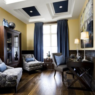 Αποικιακές μπλε κουρτίνες