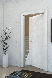 Πόρτα από την τέφρα