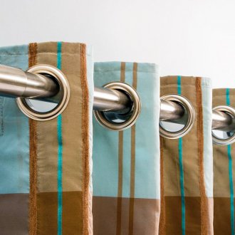 Μεταλλική ράβδος κουρτίνας