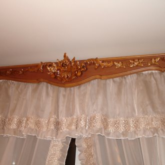 Σκαλιστή ράβδος κουρτίνας