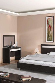 Υπνοδωμάτιο Wenge και λευκασμένη βελανιδιά