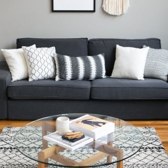 Γκρι ρετρό καναπέ