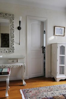 Πόρτα Provence στο εσωτερικό