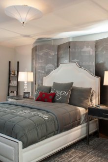 Γκρι οθόνη στην κρεβατοκάμαρα