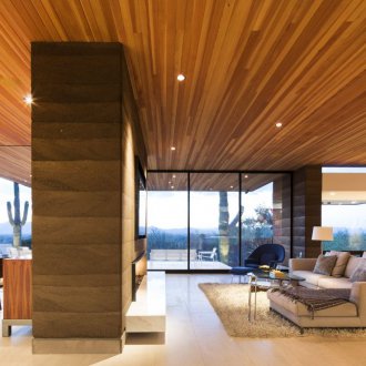 Οροφή επένδυσης σε ιδιωτικό σπίτι