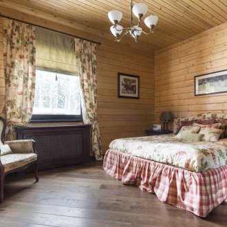 Οροφή από πεύκο