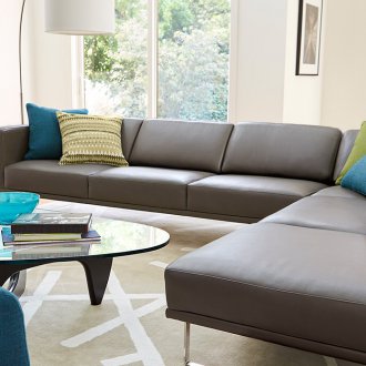 Μινιμαλιστικός καναπές από οικολογικό δέρμα