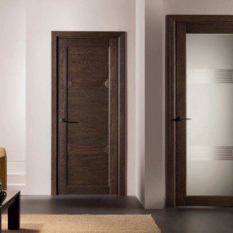 Πόρτες wenge στο σαλόνι