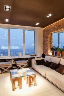 Ταπετσαρία οροφής με σοφίτα