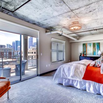 Τακούνι στυλ σοφίτα στο υπνοδωμάτιο