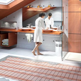 Ang electric underfloor heat sa banyo