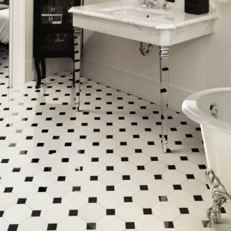 Σύστημα ενδοδαπέδιας θέρμανσης στο μπάνιο