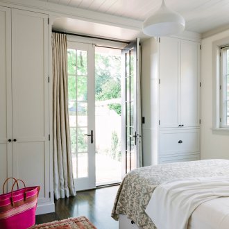 PVC οροφή στο υπνοδωμάτιο