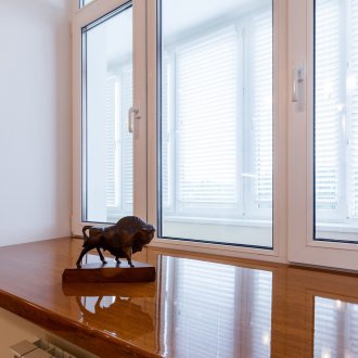 Ξύλινα πλαϊνά περβάζια παραθύρων