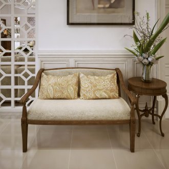 Καναπές στο διάδρομο