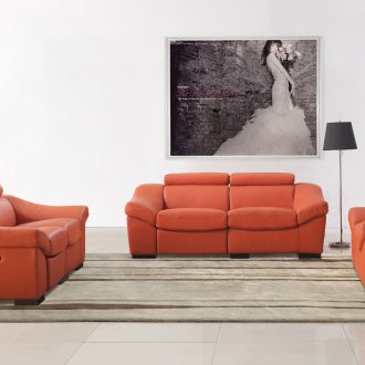 Πορτοκαλί καναπέδες αναψυκτικών