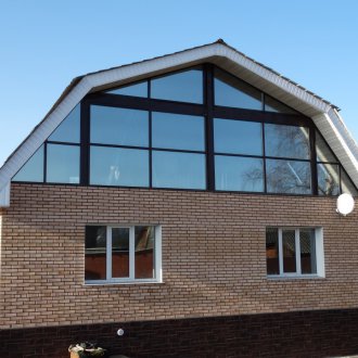 Αντηλιακά στα παράθυρα