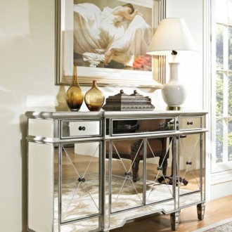 Καθρέφτης καθρέφτη στο σαλόνι