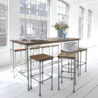 Μεταλλικό τραπέζι μπαρ