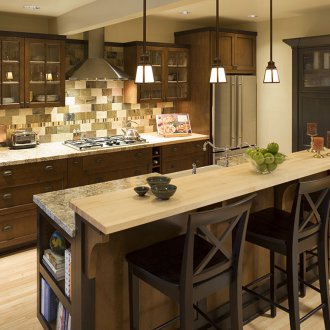 Μπαρ πάγκο στην κουζίνα