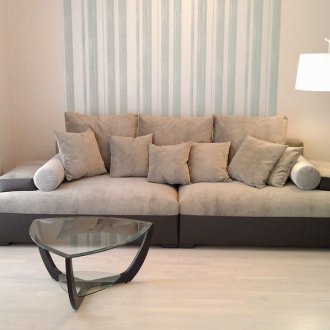Biểu ngữ của ghế sofa màu be