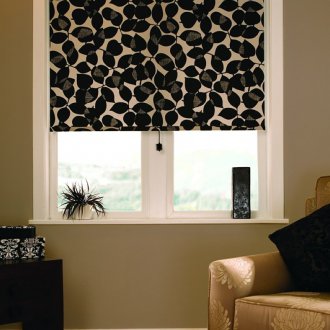 Κασέτες μαύρες κουρτίνες