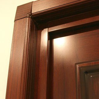 Laminate πόρτες πλαγιές