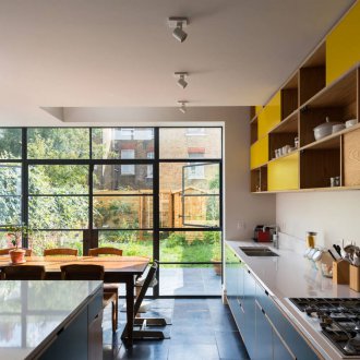 Θέσεις οροφής στην κουζίνα