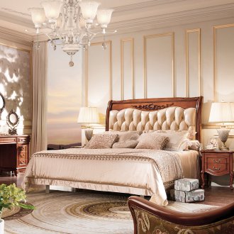 Στερεό κρεβάτι καρυδιάς με διακόσμηση