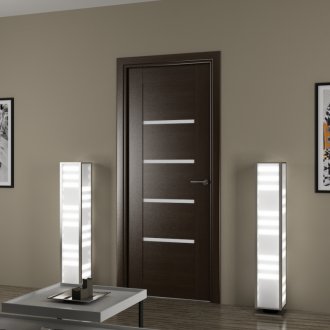 Πόρτα πλαστικοποιημένη στο σαλόνι