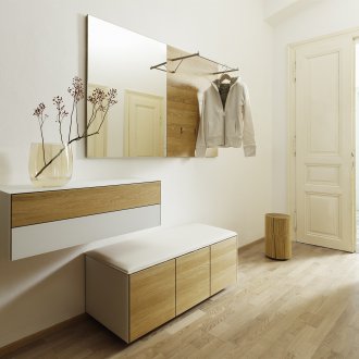 Laminate δρυς στο διάδρομο