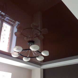 Καφέ ψευδοροφή