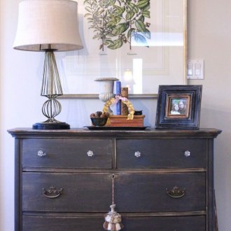 Γαλλικά στυλ συρταριέρα