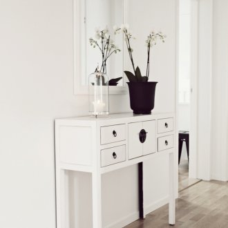 Συρταριέρα στο στυλ Art Nouveau