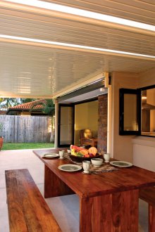 Προφίλ οροφής στη βεράντα